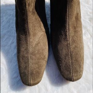 𝅺CHOCOLATE Leather boot New 7 1/2 Wide